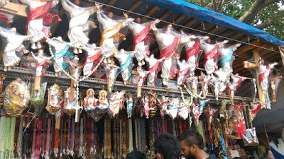 Bandra Fair – 'Pray, Eat & Pose'