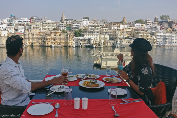 Top 20 Places to Eat in Udaipur: A complete Food Guide!